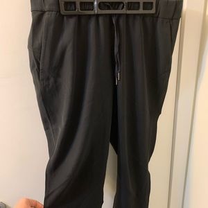 Lululemon Keep Moving 7/8 Pant High-Rise